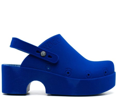 Shop Xocoi Sales Shoes: Shoes Xocoi, clogs in recycled rubber, adjustable strap back, comfortable sole inside, in blue color.

Sole: 6 cm.