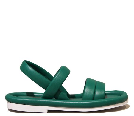 Shop Del Carlo Sales Shoes: Shoes Del Carlo, sandal, two strips on front, closure at the ankle, in green leather and white rubber sole.

Composition: 100% leather.
Sole: 100% rubber.