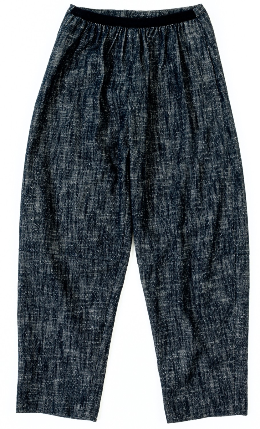 shop Sara Lanzi  Pantaloni: Pantaloni Sara Lanzi, denim, vita regolabile, elastico in vita, tasche posteriori, modello oversize.

Composizione: 100% cotone. number 2595
